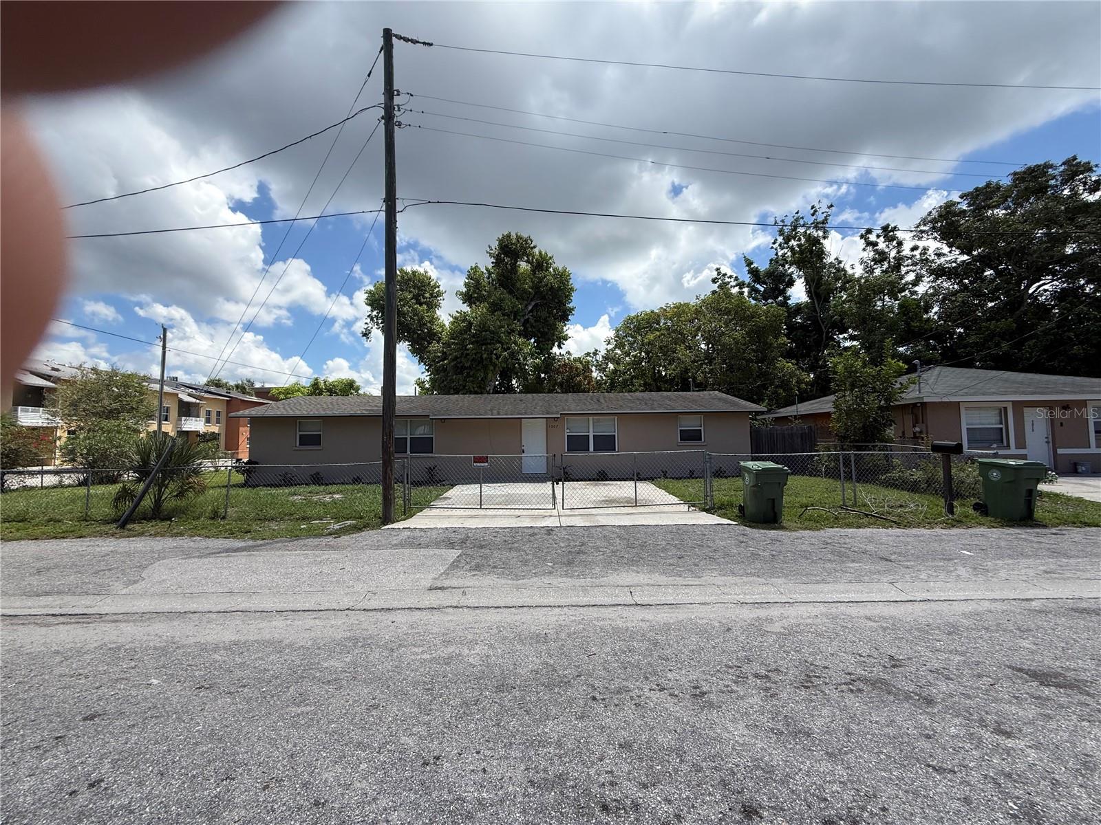 1007 8TH STREET W