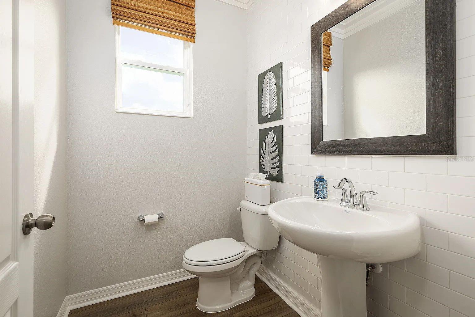 ENCORE/OVATION PH 4B SEC 19 - Residential Lease