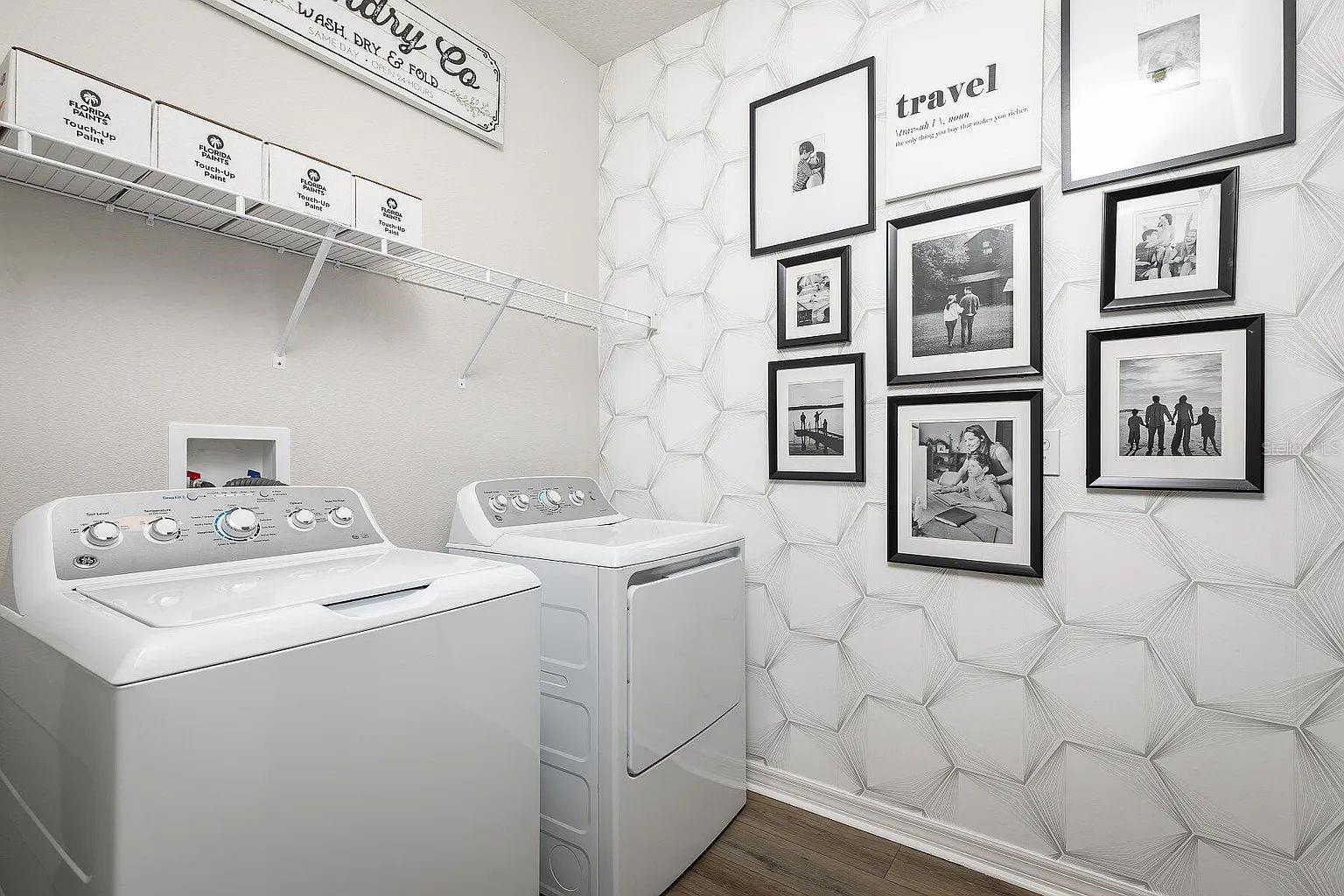 ENCORE/OVATION PH 4B SEC 19 - Residential Lease