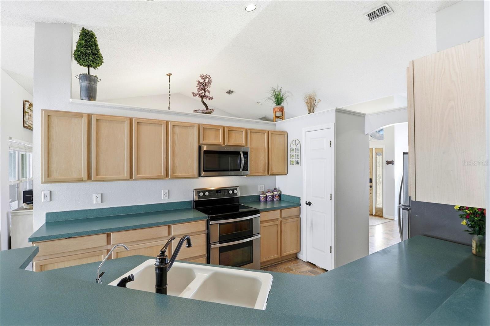 WATERFORD LAKES TR N07 PH 03 - Residential