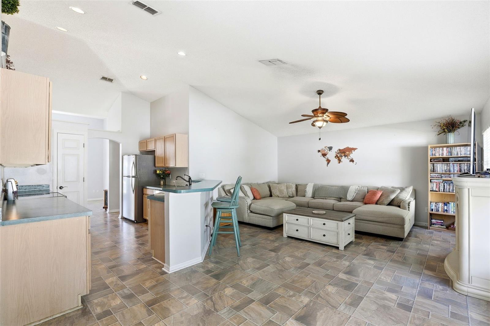 WATERFORD LAKES TR N07 PH 03 - Residential