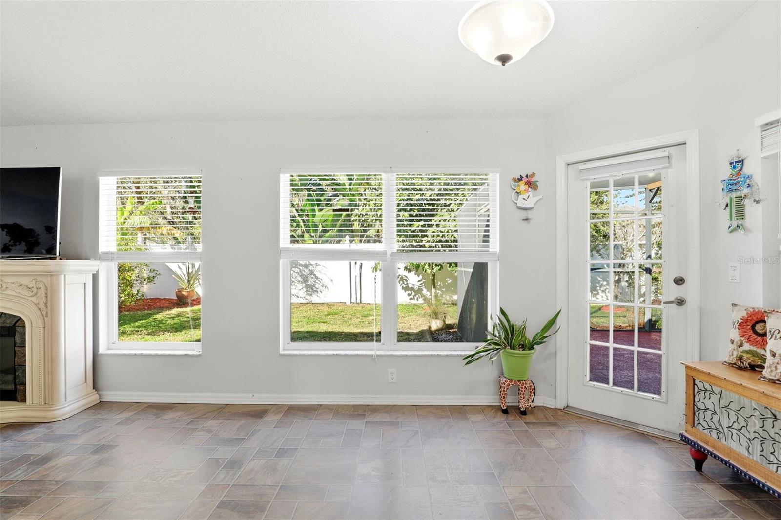 WATERFORD LAKES TR N07 PH 03 - Residential