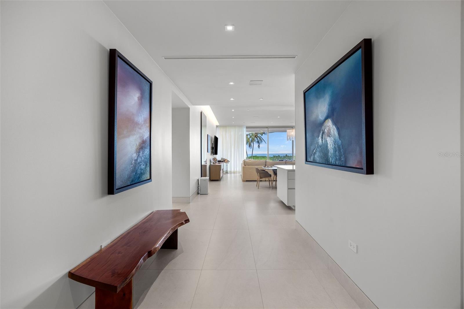 OCEAN DRIVE RESIDENCES - Residential