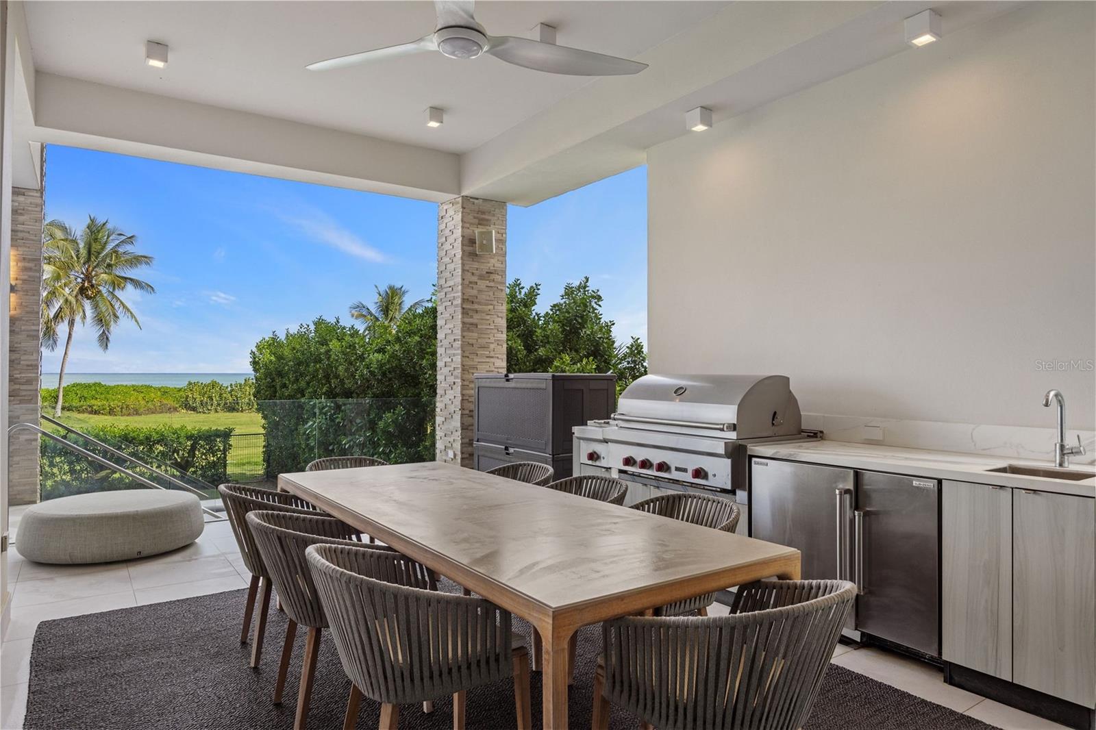 OCEAN DRIVE RESIDENCES - Residential