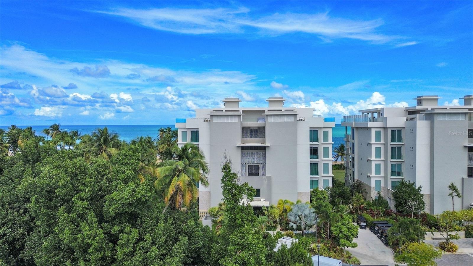 OCEAN DRIVE RESIDENCES - Residential