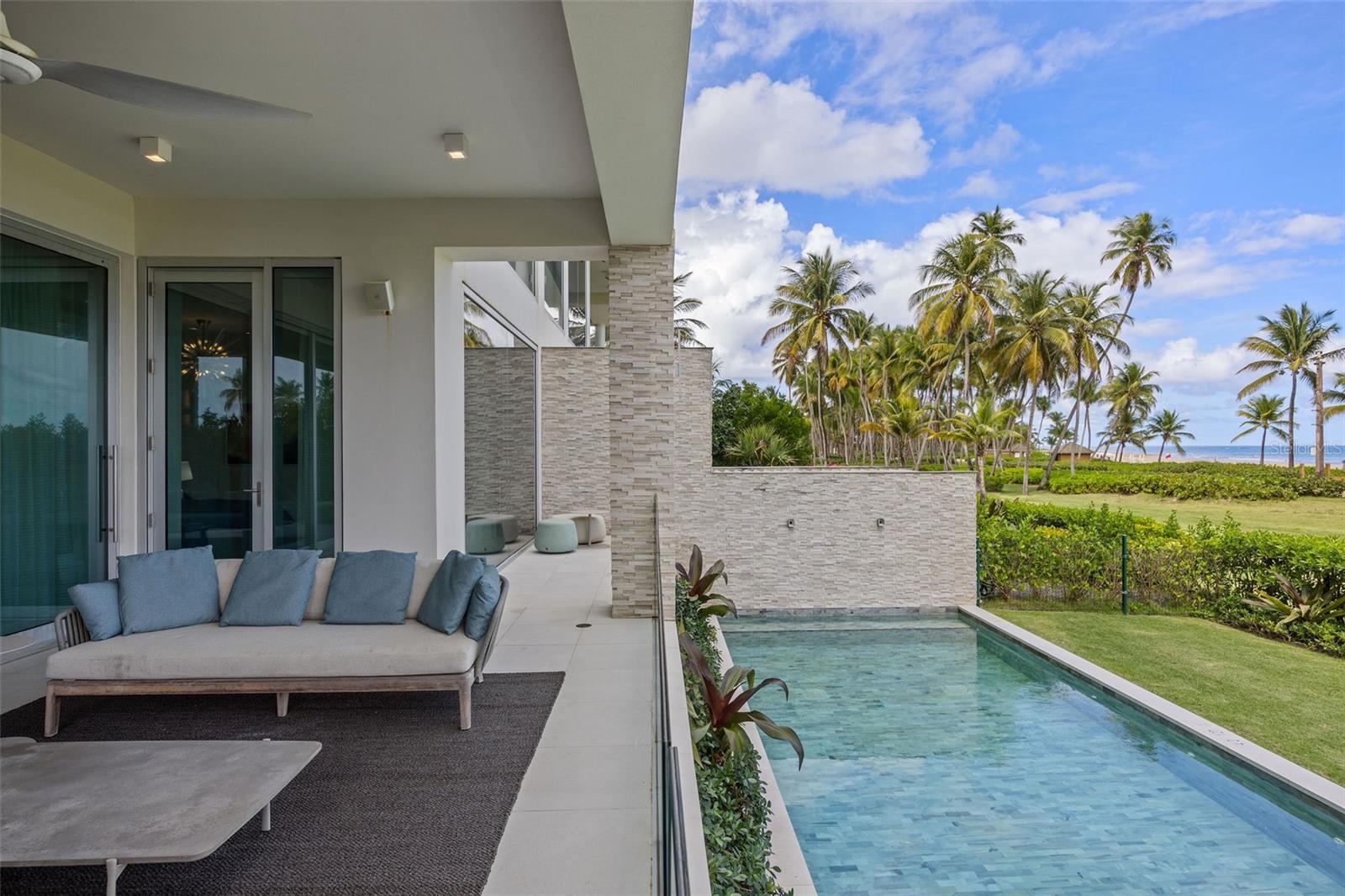 OCEAN DRIVE RESIDENCES - Residential