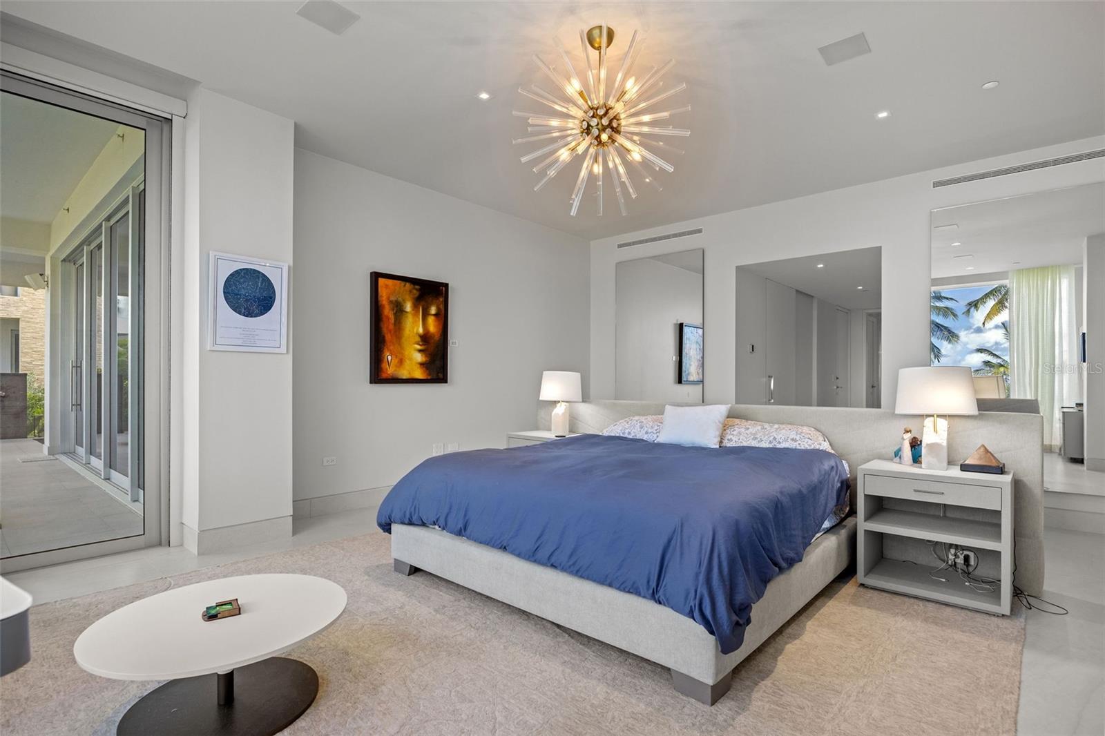 OCEAN DRIVE RESIDENCES - Residential