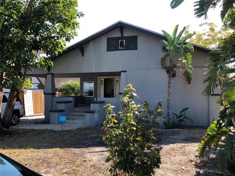 Photo of 129 W Park Avenue, Lake Wales, FL 33853 (MLS # TB8470923)