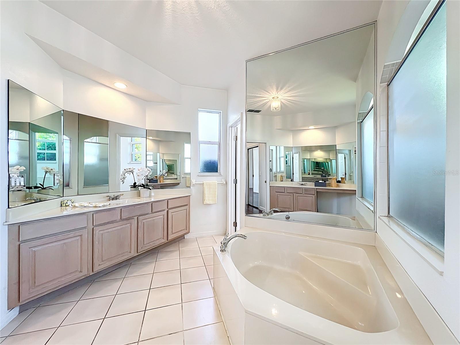 REDBRIDGE AT CARILLON - Residential