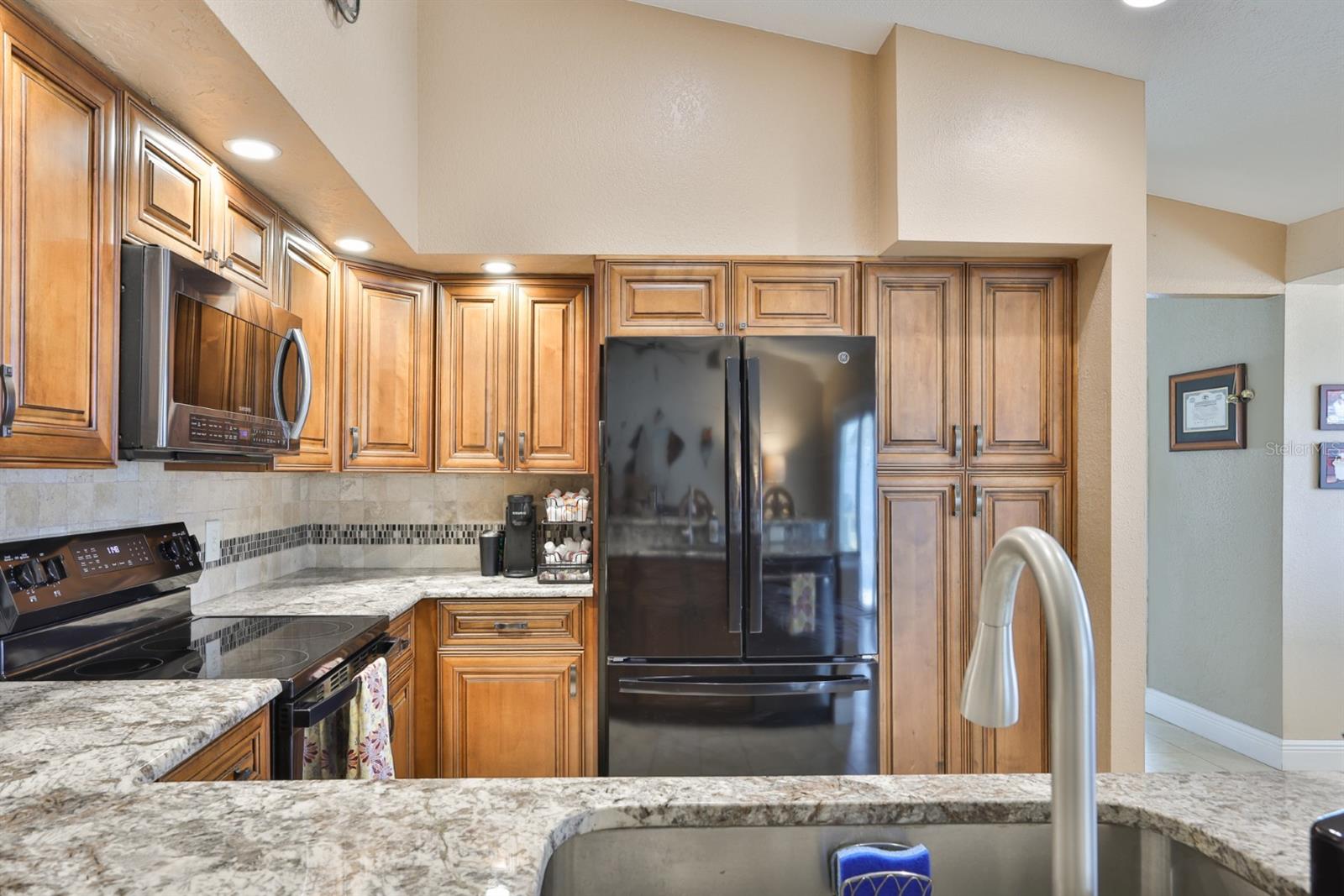 OAKHURST TRAILS - Residential