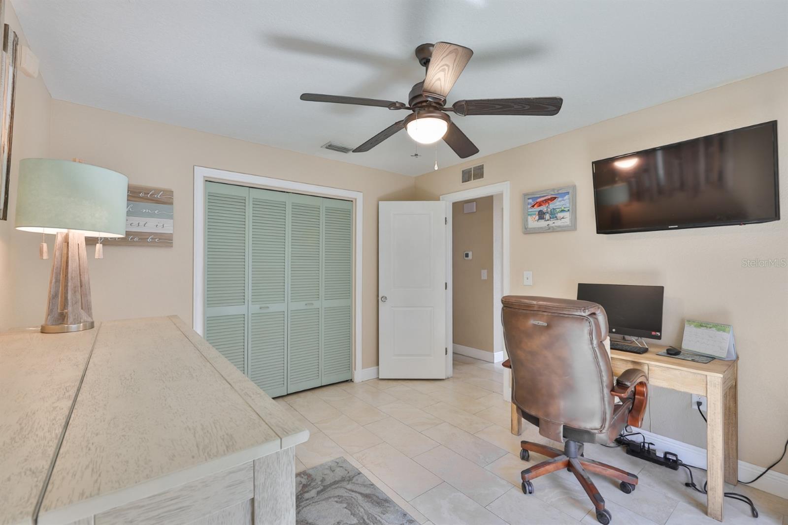 OAKHURST TRAILS - Residential