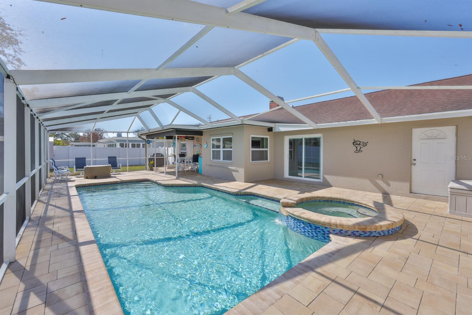 OAKHURST TRAILS - Residential