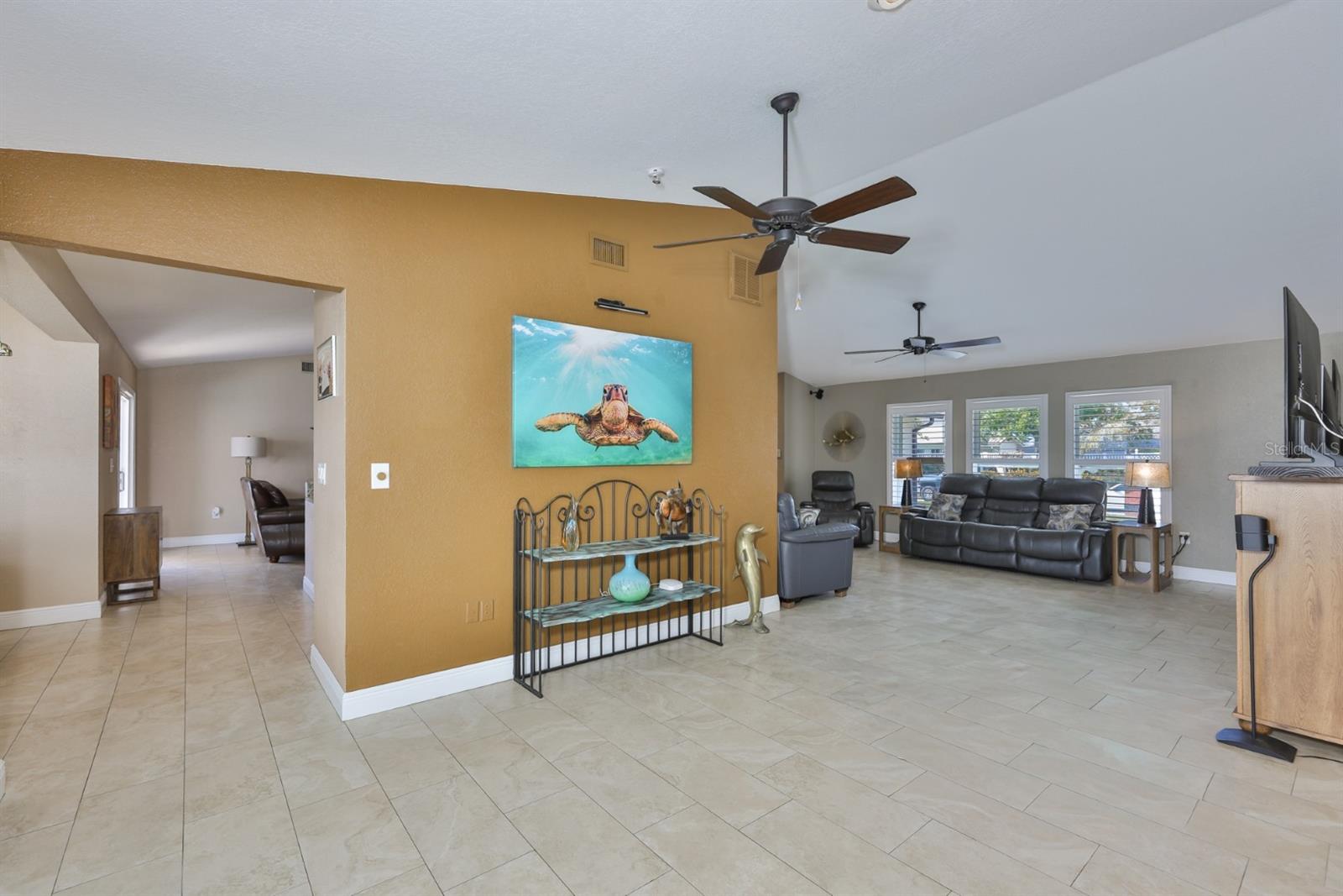 OAKHURST TRAILS - Residential