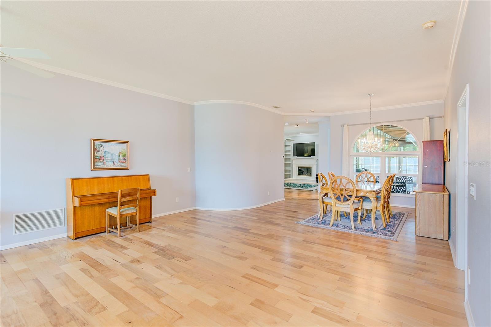 13510 OAK RUN COURT