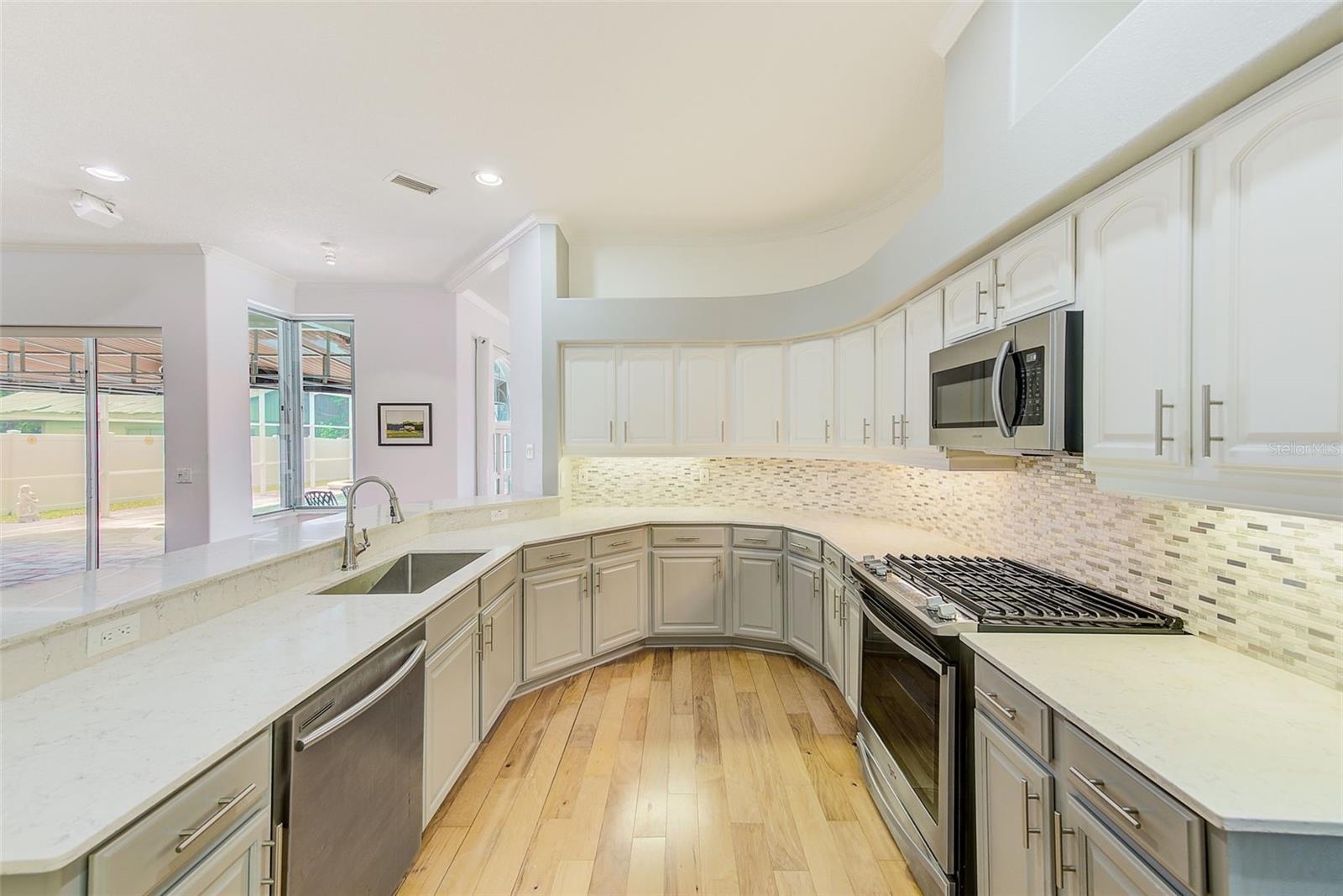 OAKHURST RUN SUB - Residential