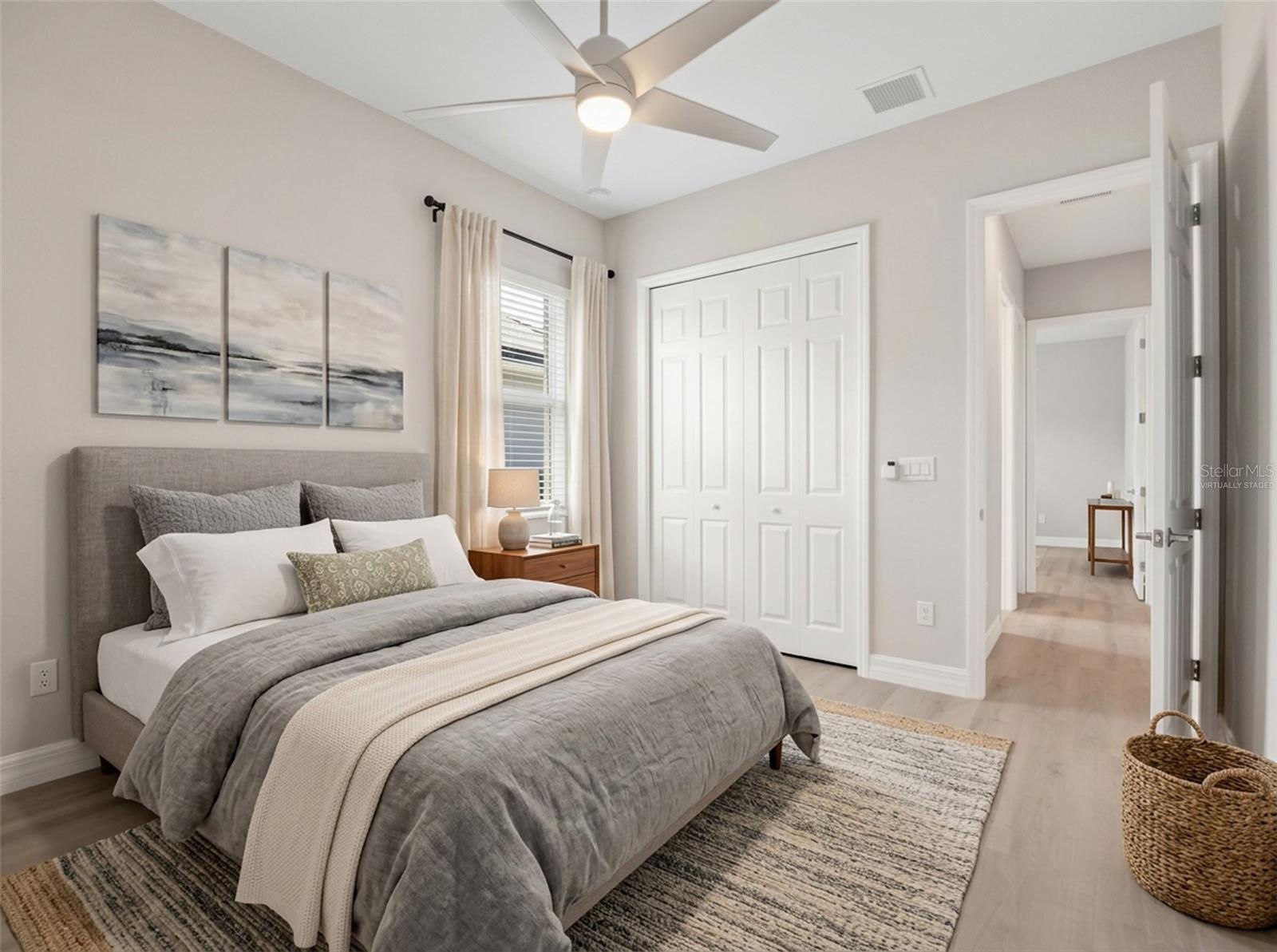 HARBOR WEST - Residential