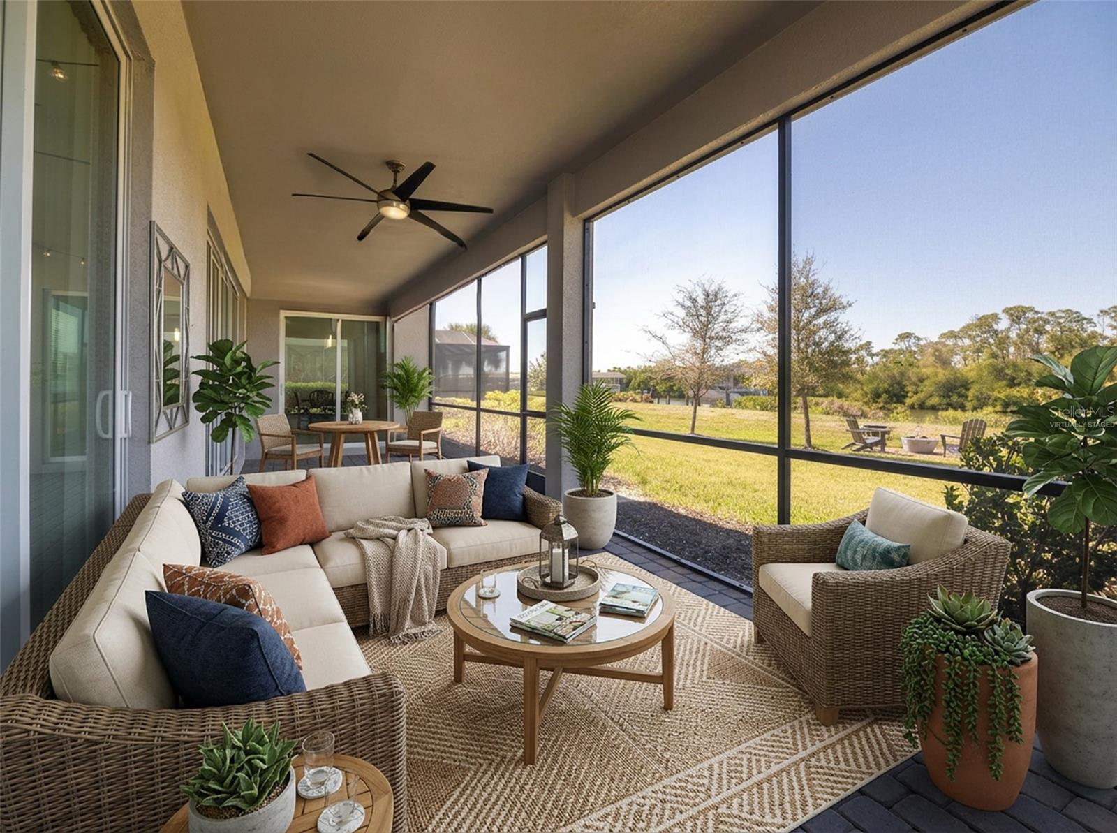 HARBOR WEST - Residential