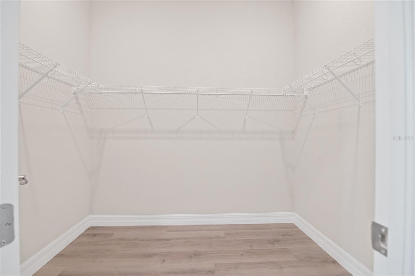 HARBOR WEST - Residential