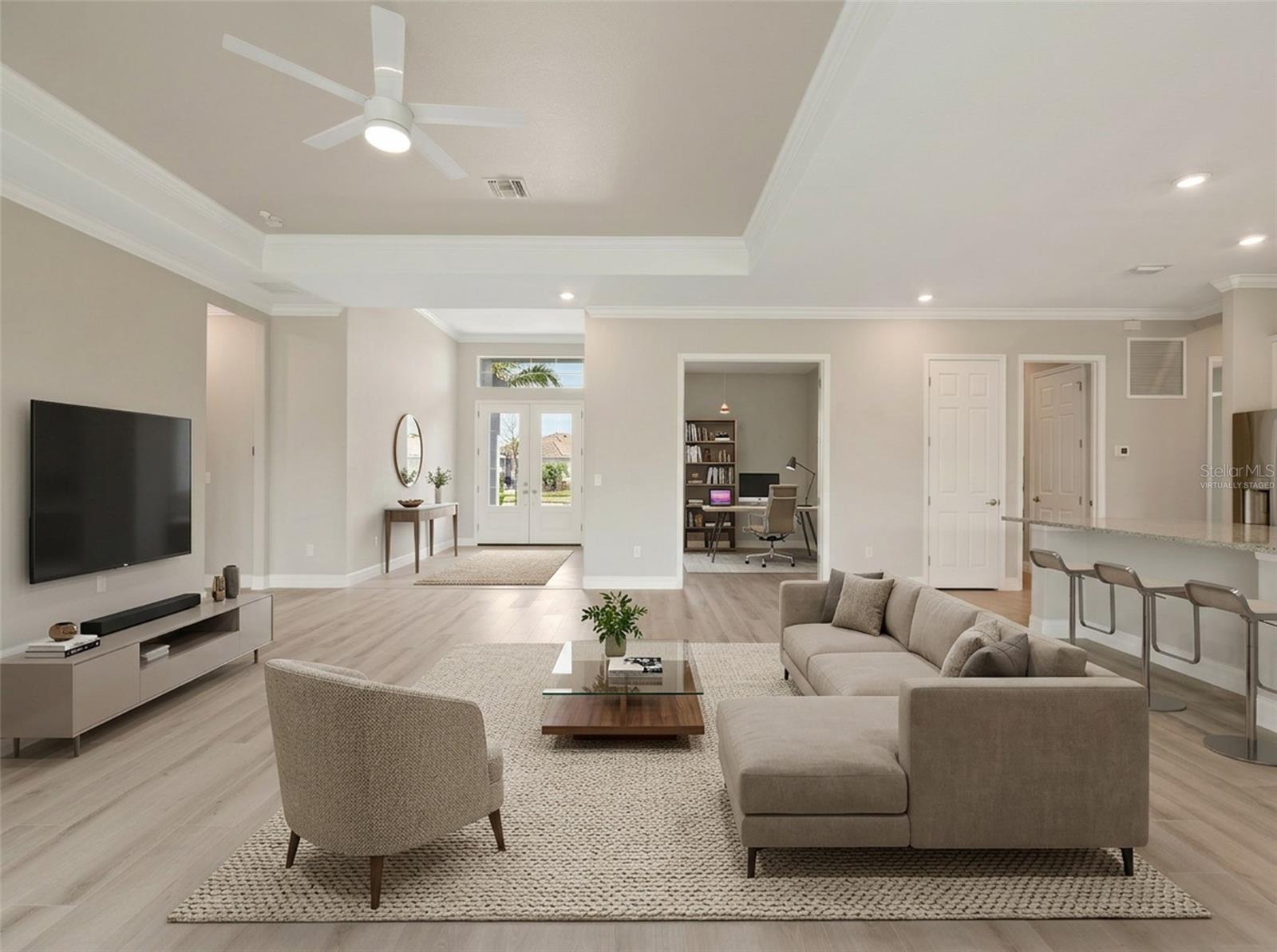 HARBOR WEST - Residential