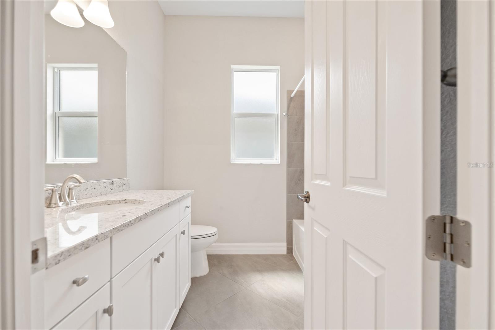 HARBOR WEST - Residential