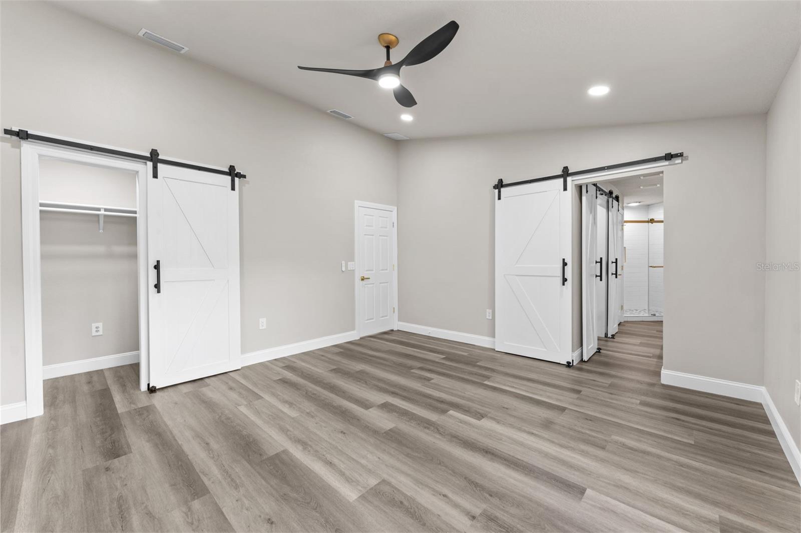 TAMPA HLNDS - Residential