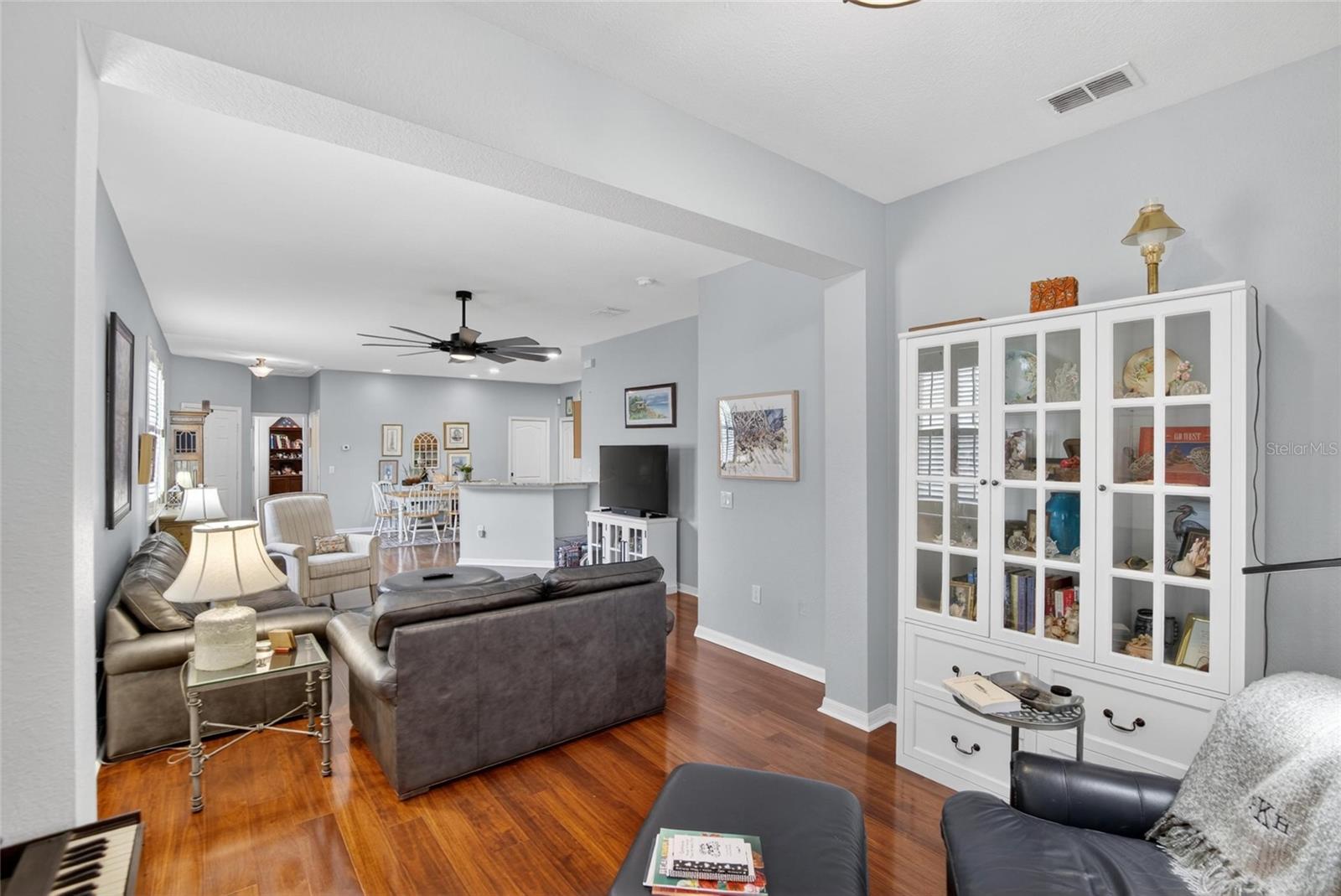EAGLE GREENS CONDO/WALDEN LAKE - Residential
