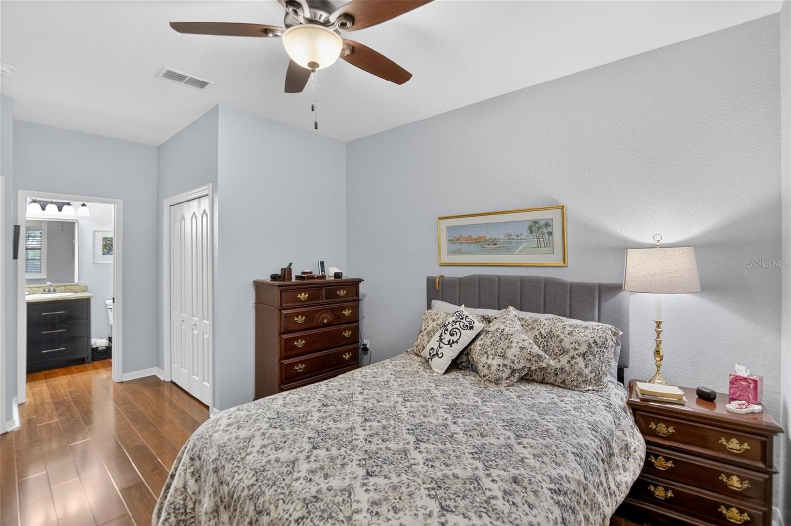 EAGLE GREENS CONDO/WALDEN LAKE - Residential