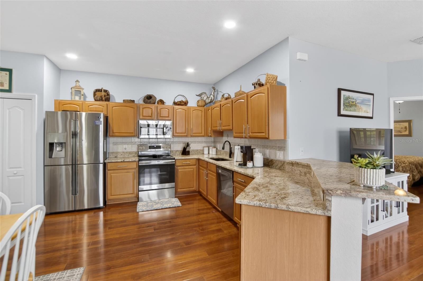 EAGLE GREENS CONDO/WALDEN LAKE - Residential