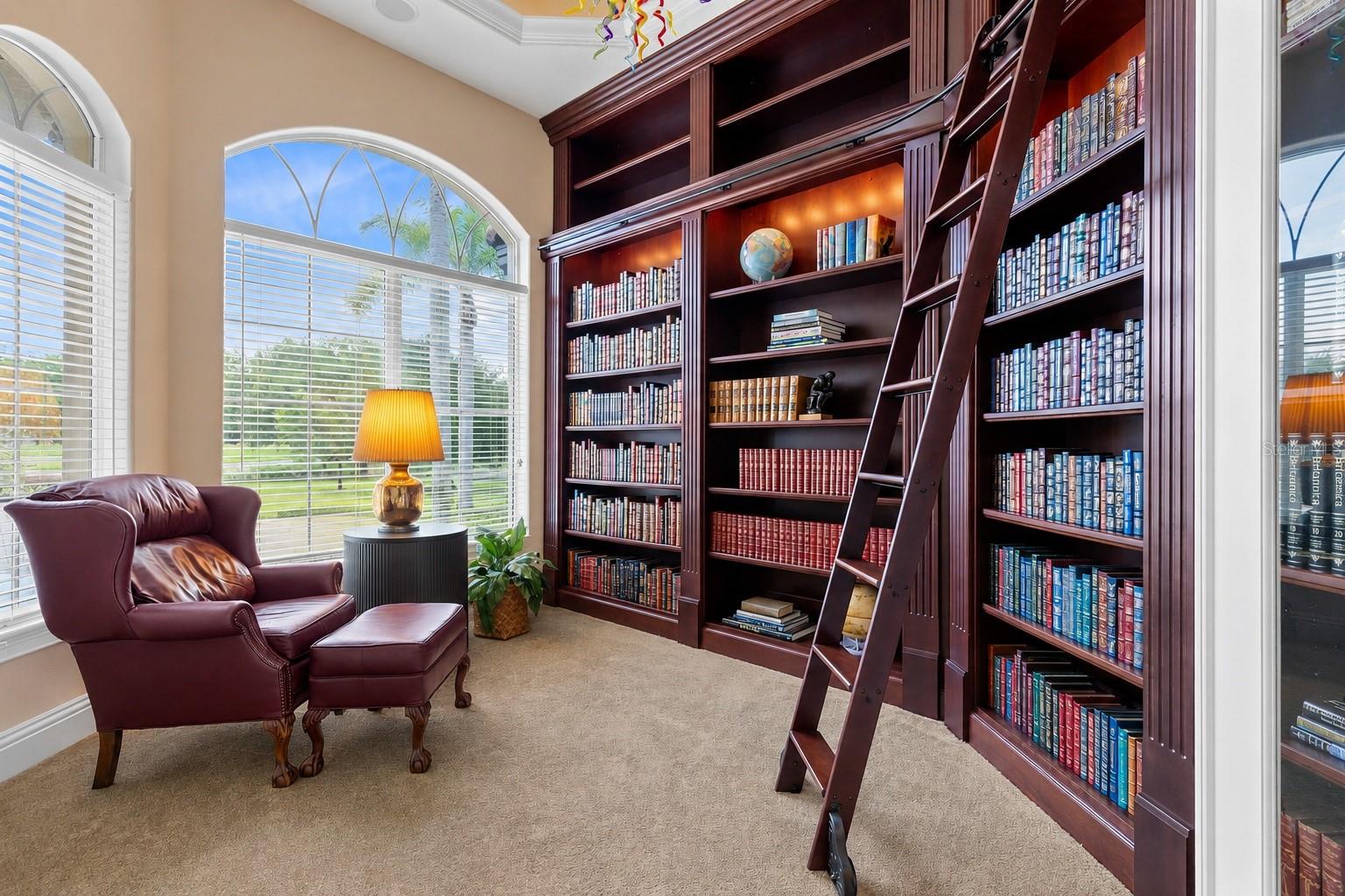 LAKE MARKHAM PRESERVE - Residential