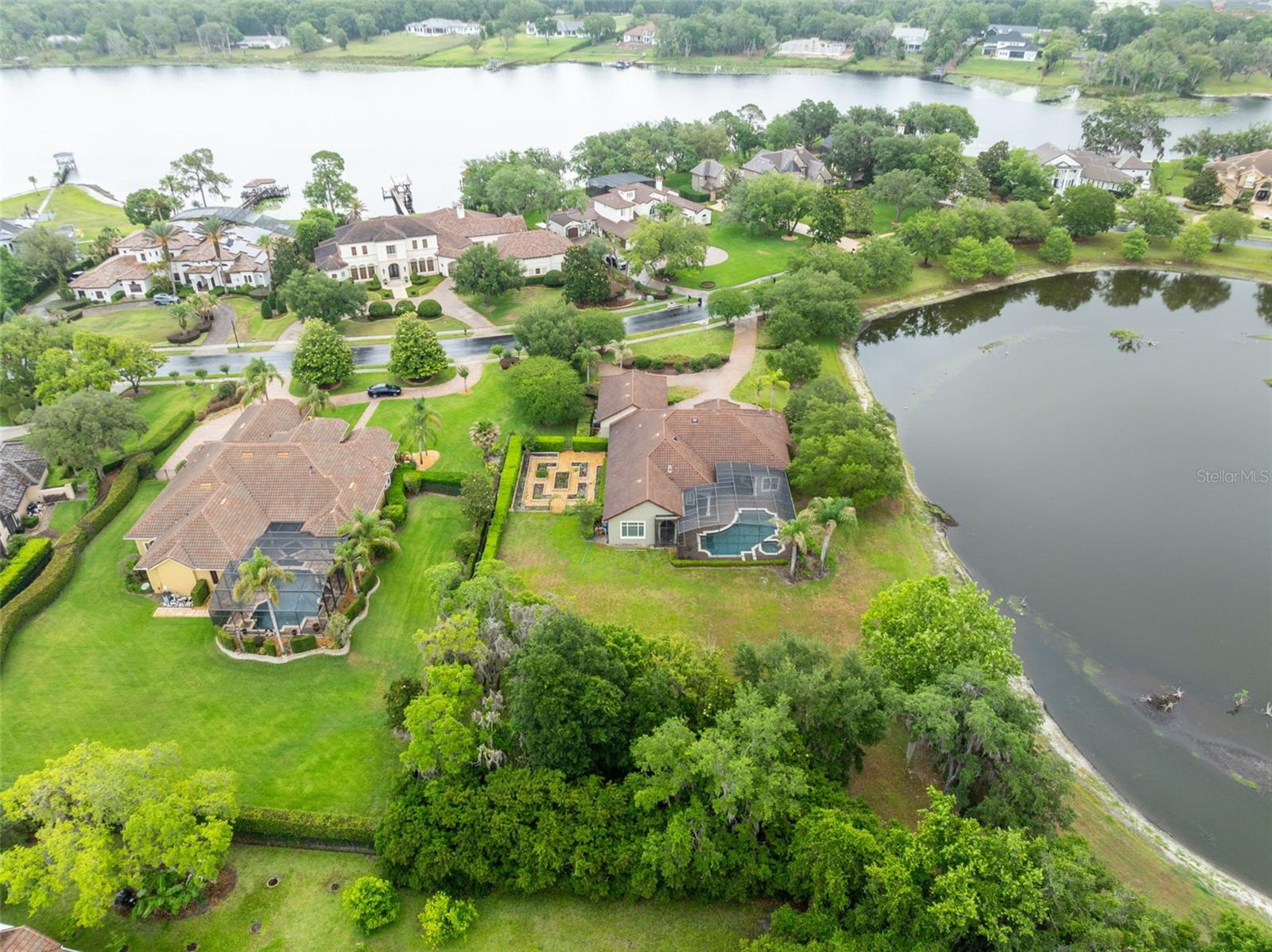 LAKE MARKHAM PRESERVE - Residential