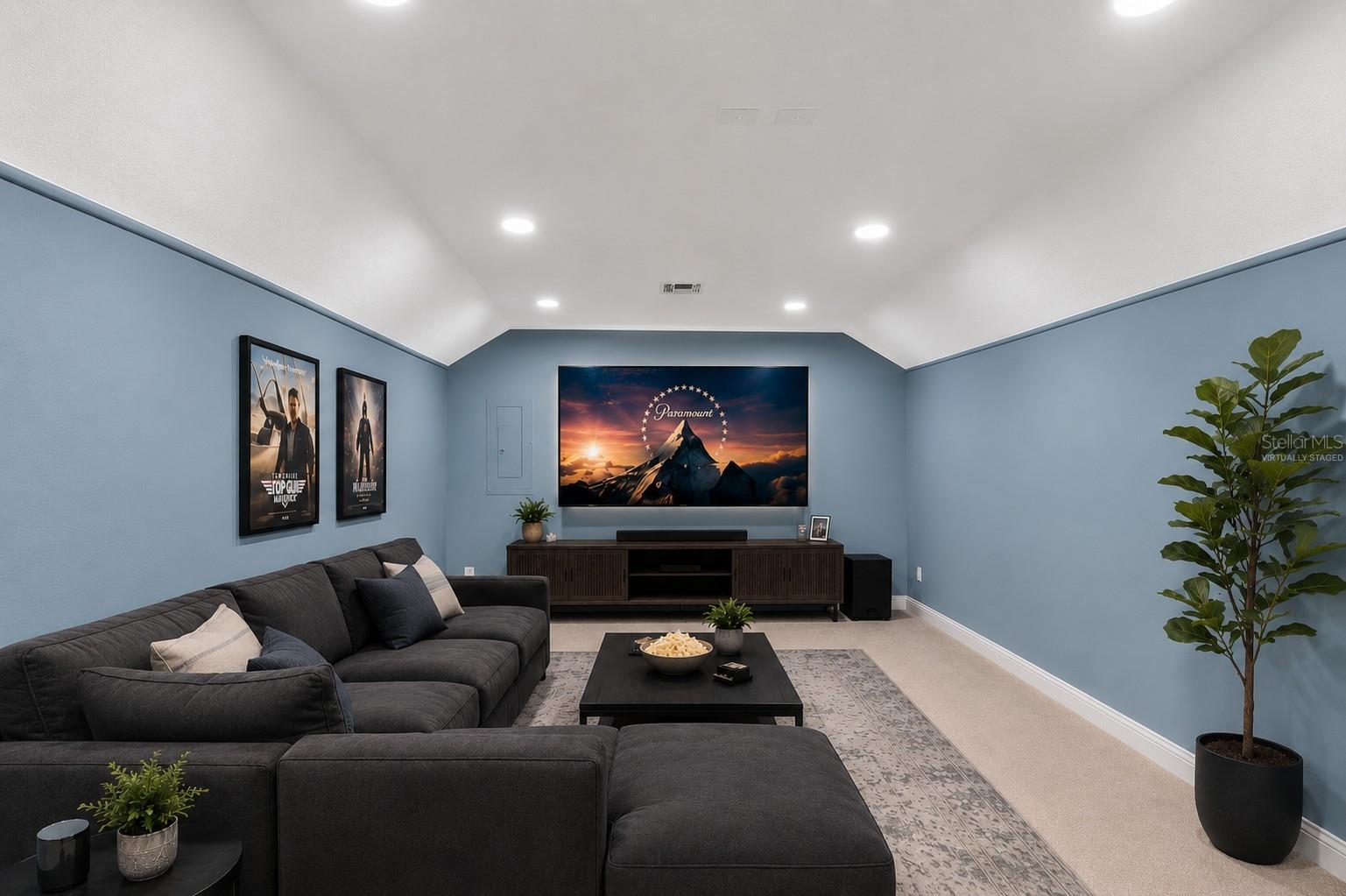 LAKE MARKHAM PRESERVE - Residential