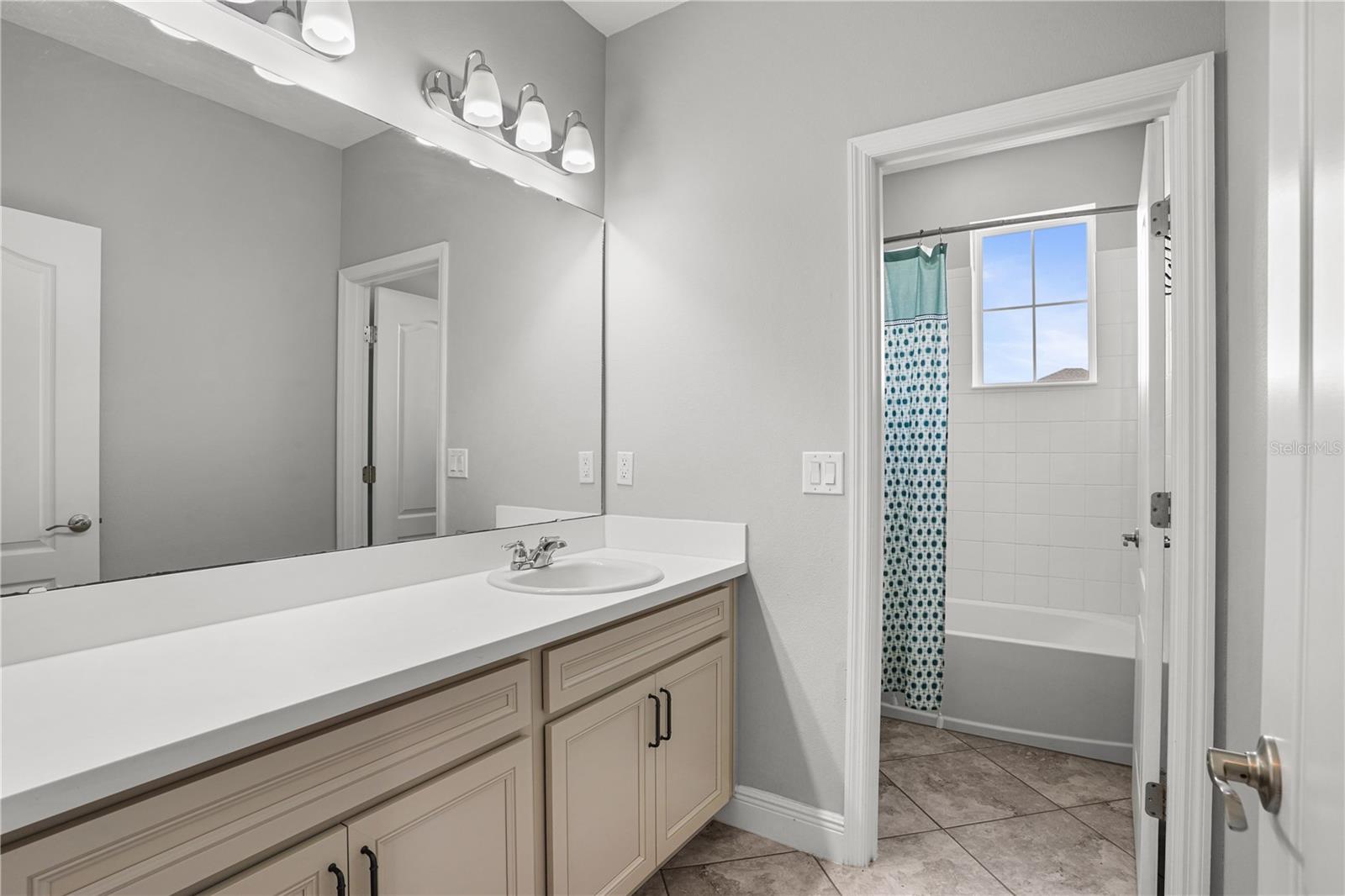 HIGHLANDS/SUMMERLAKE GRVS PH 3 - Residential