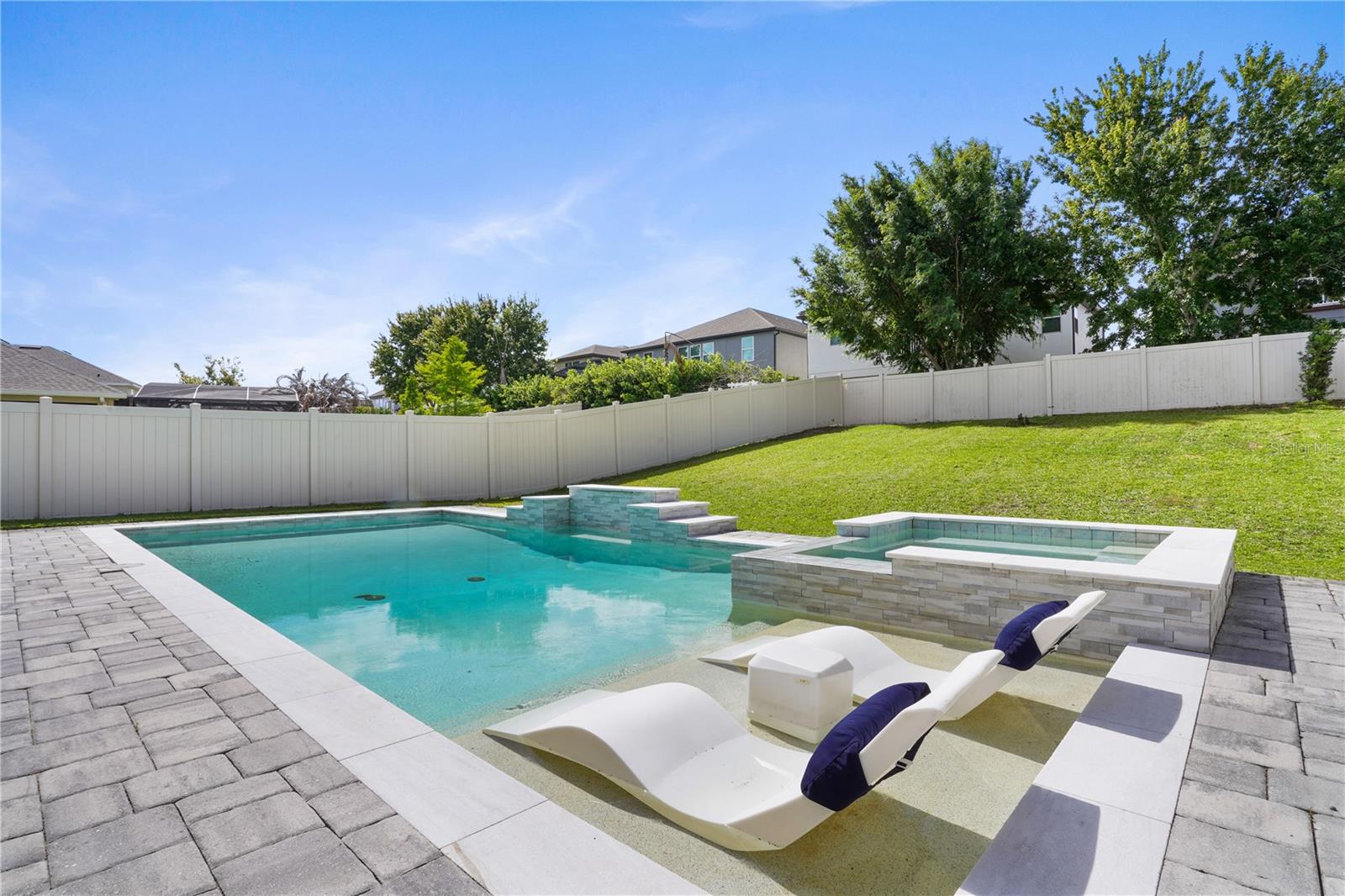 HIGHLANDS/SUMMERLAKE GRVS PH 3 - Residential