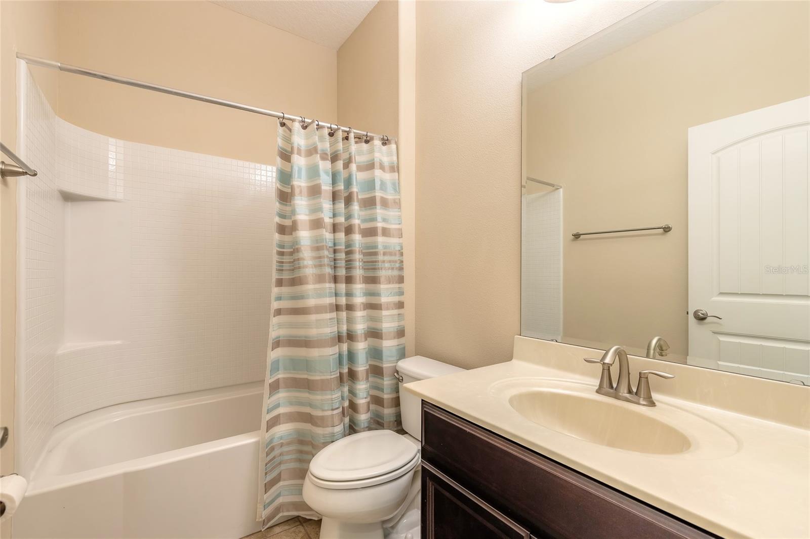 VENETIAN BAY PH 1B UNIT 02 - Residential