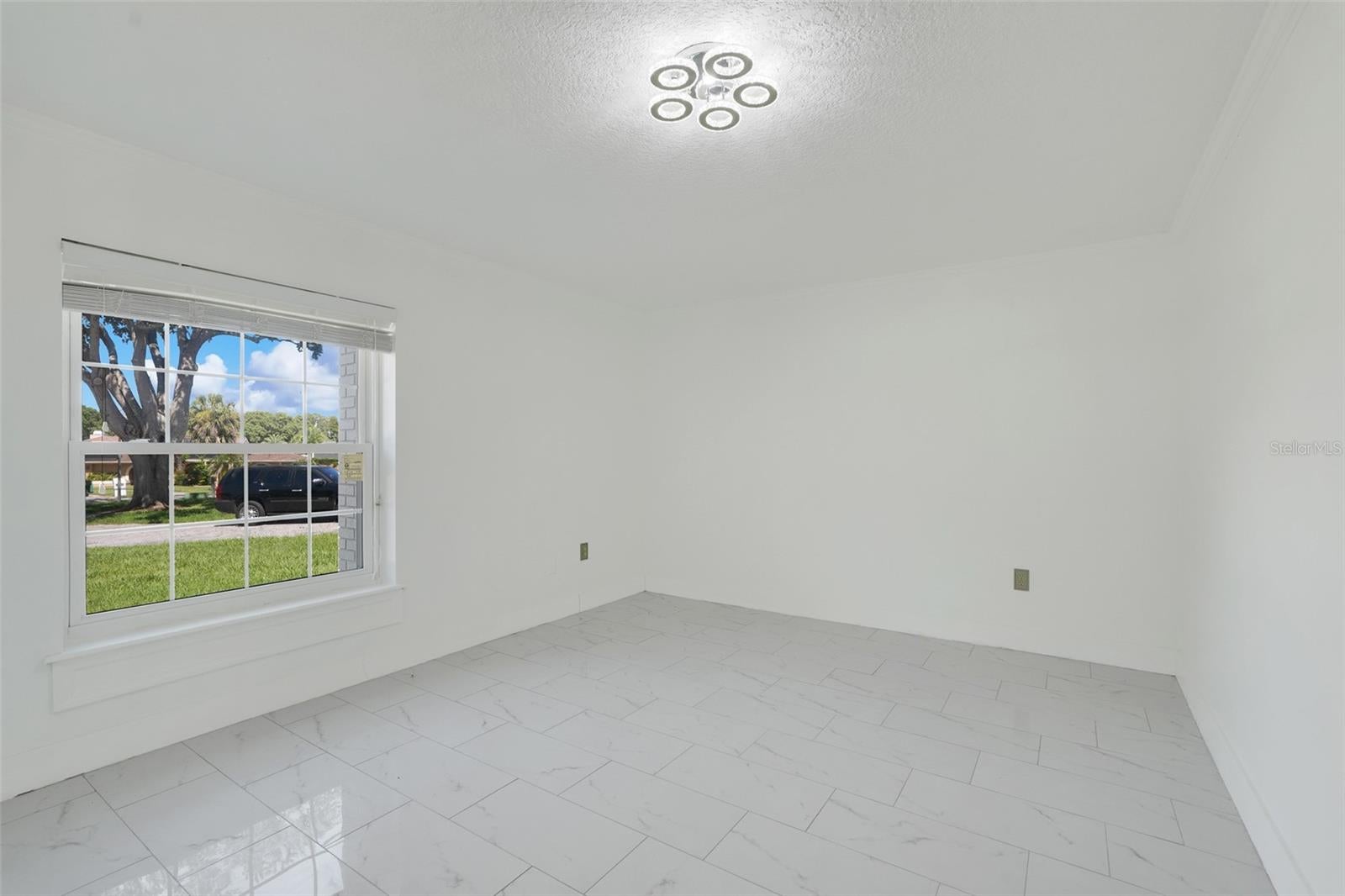 9106 GALLEON COURT