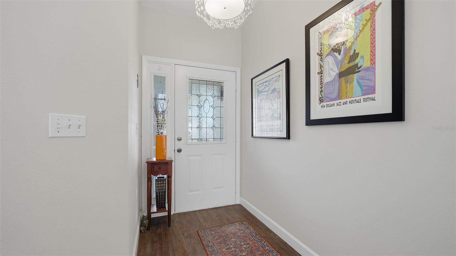 HAMLETS GROVE - Residential