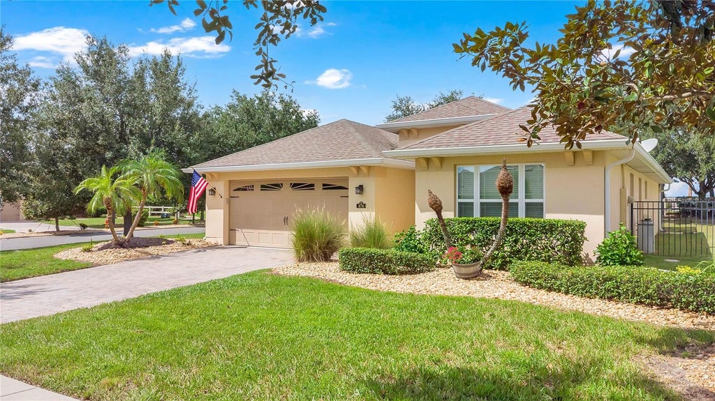 Photo of 476 Sauvignon Way, Groveland, FL 34736 (MLS # G5116614)