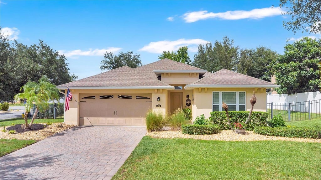 Photo of 476 Sauvignon Way, Groveland, FL 34736 (MLS # G5116614)
