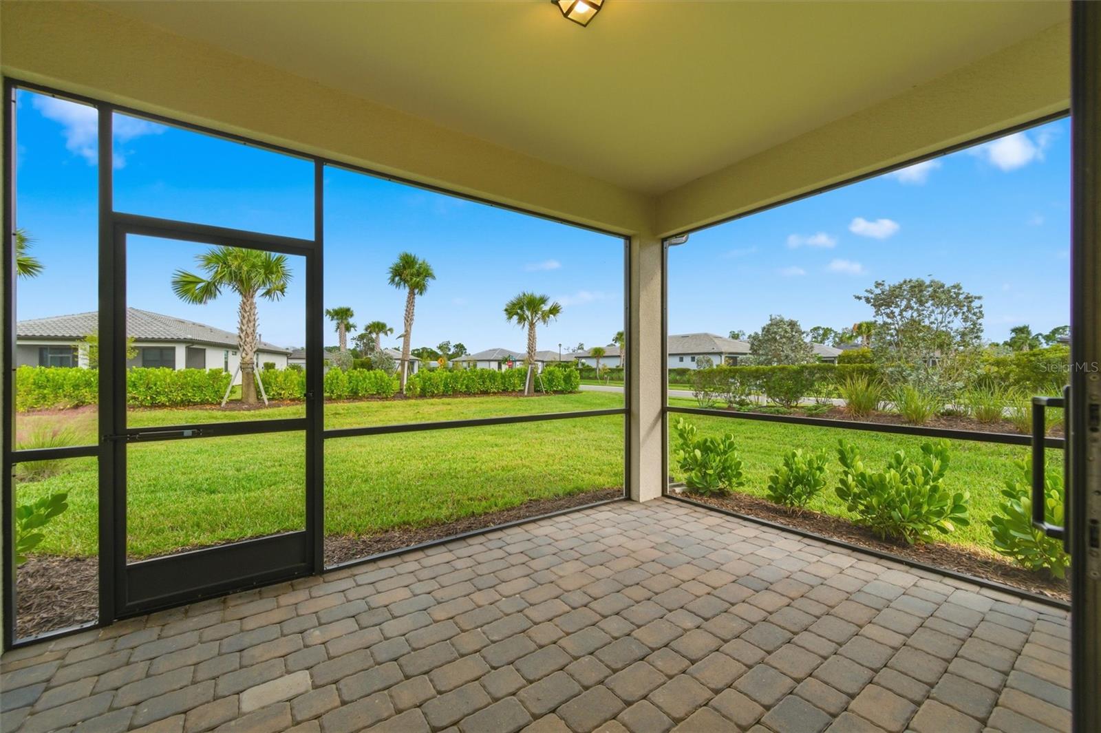 ARBOR OAKS/THE WOODLANDS - Residential