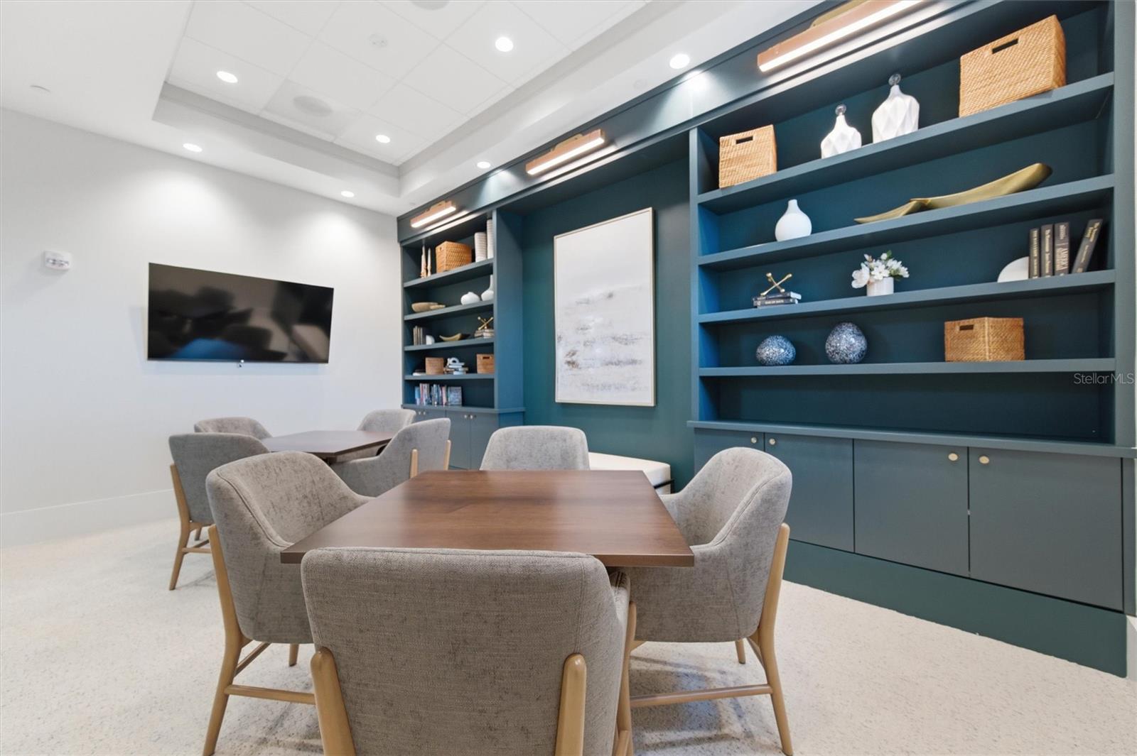 ARBOR OAKS/THE WOODLANDS - Residential