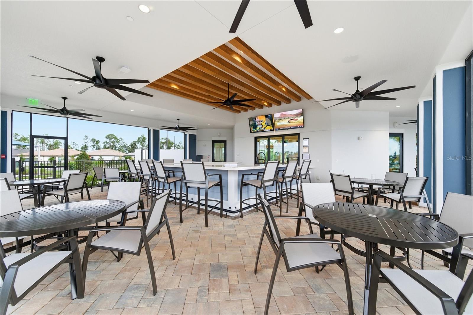 ARBOR OAKS/THE WOODLANDS - Residential