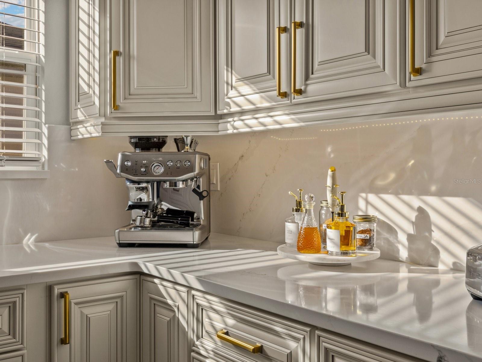 TALICHET/VENEZIA NORTH - Residential