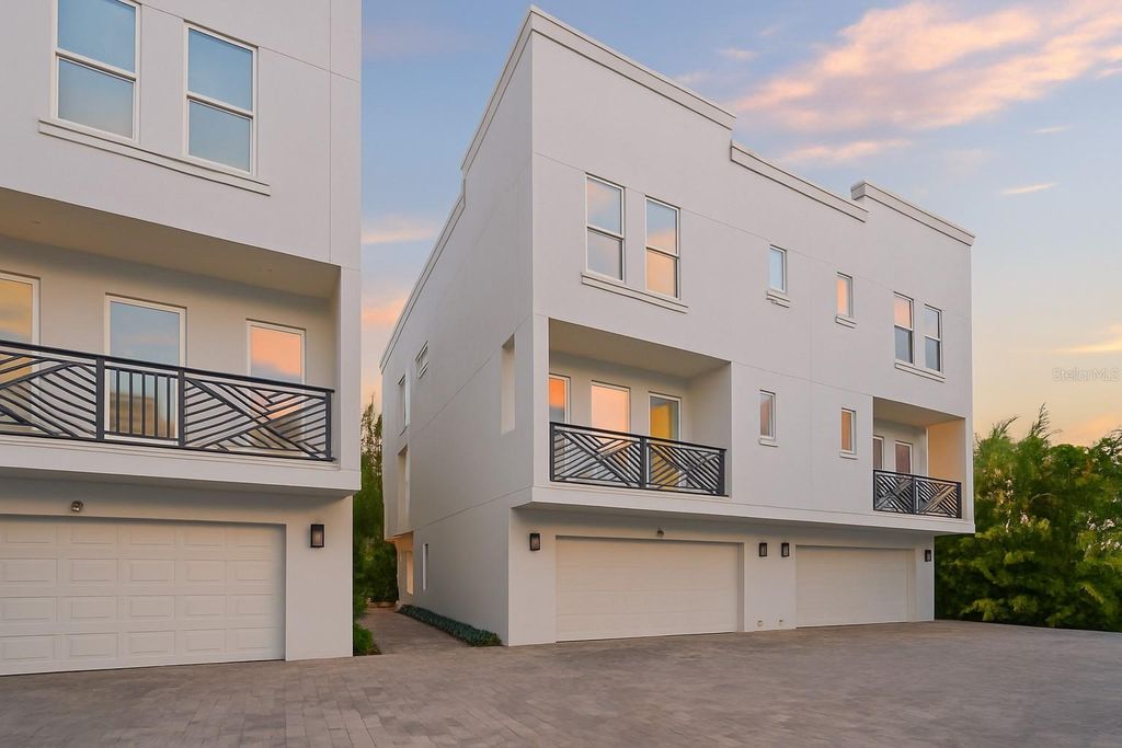 Photo of 3505 S Macdill Avenue #4, Tampa, FL 33629 (MLS # TB8429553)