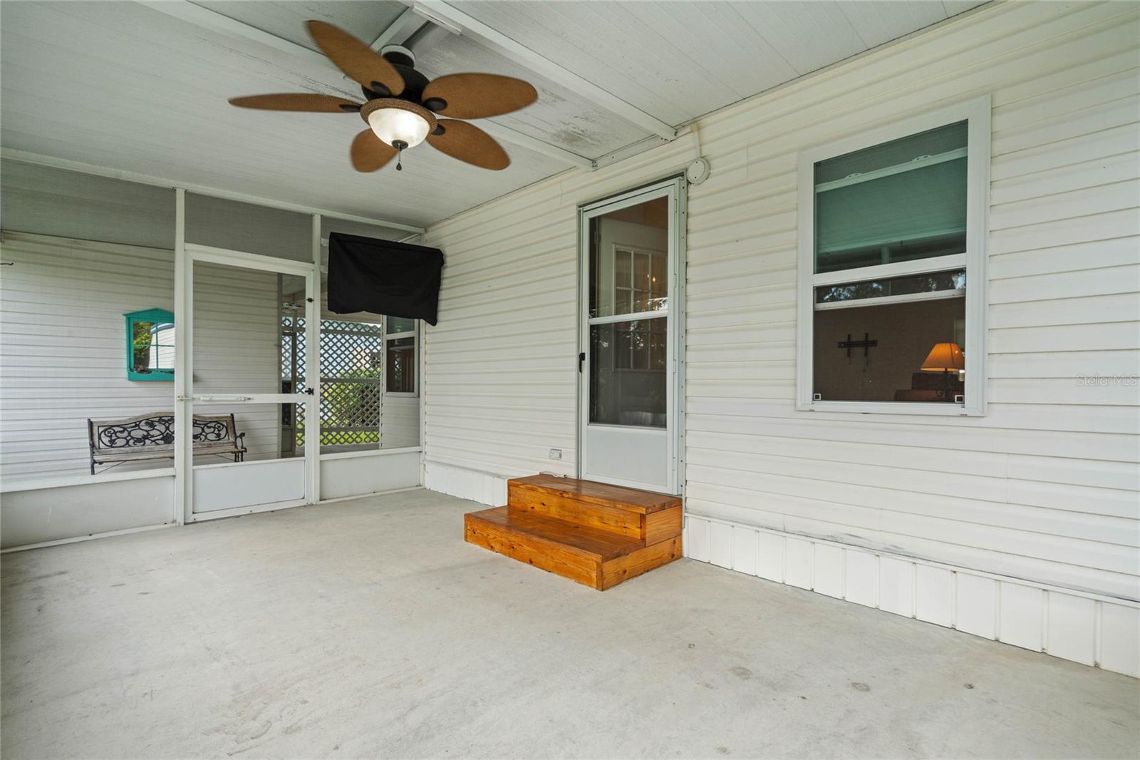 TAVARES IMPERIAL MOBILE TERRACE UNIT 04B - Residential