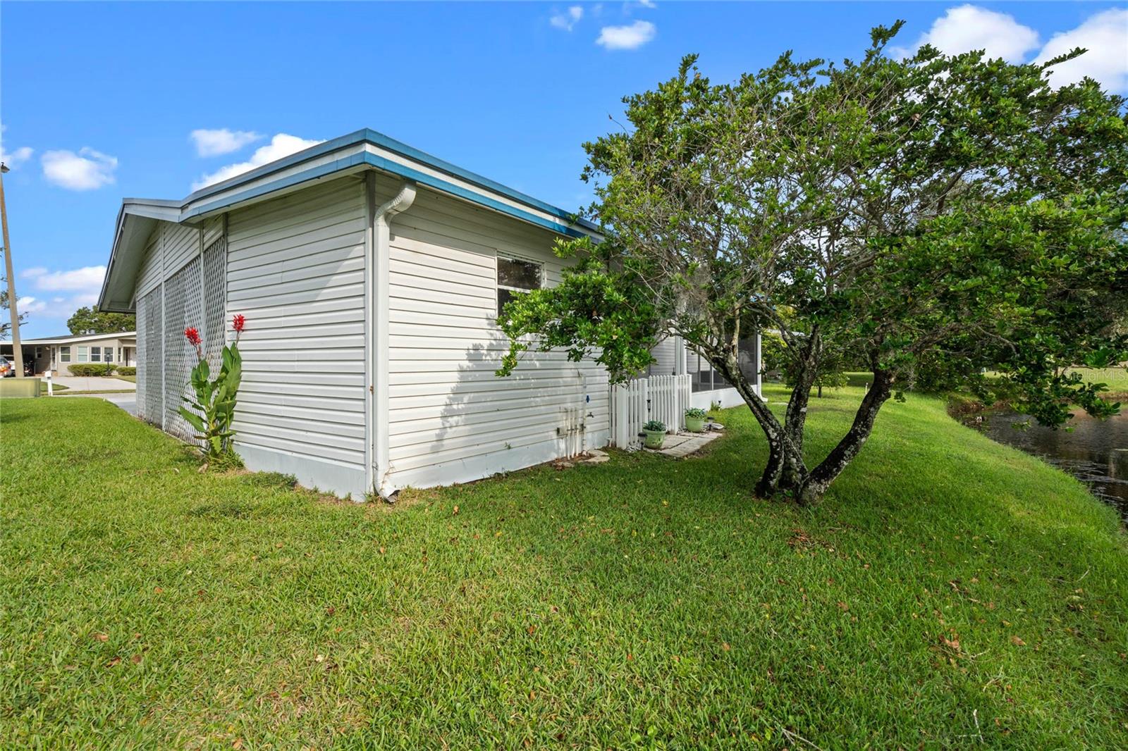 TAVARES IMPERIAL MOBILE TERRACE UNIT 04B - Residential