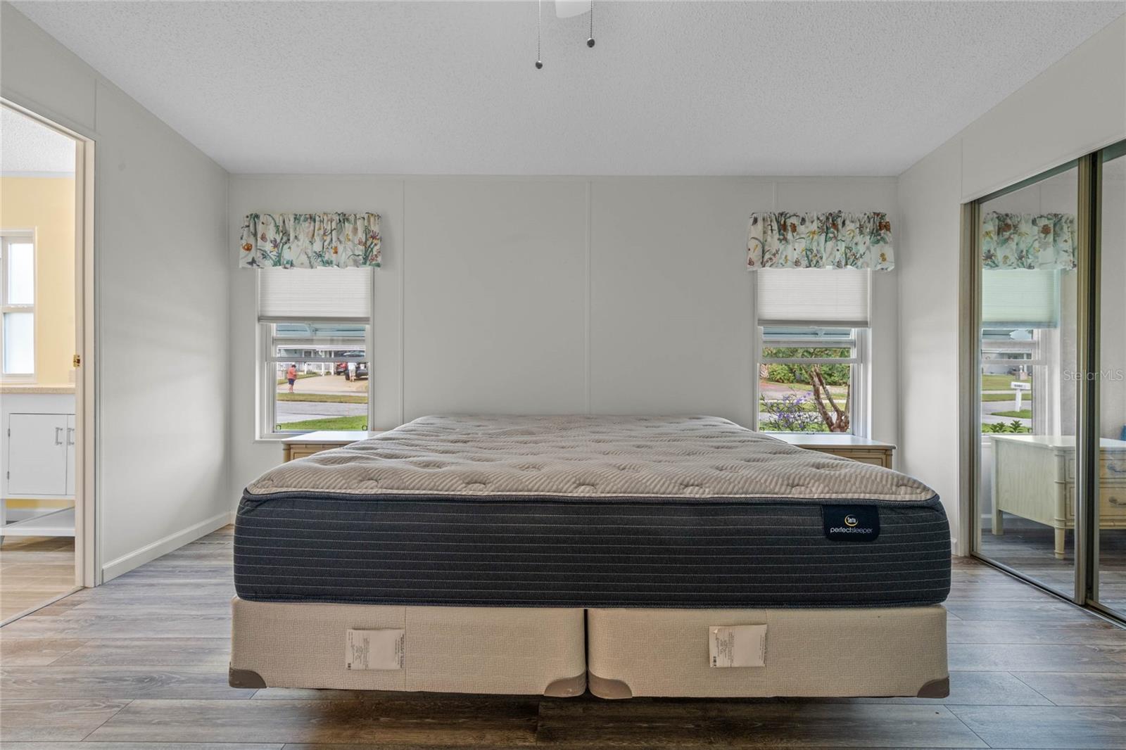 TAVARES IMPERIAL MOBILE TERRACE UNIT 04B - Residential