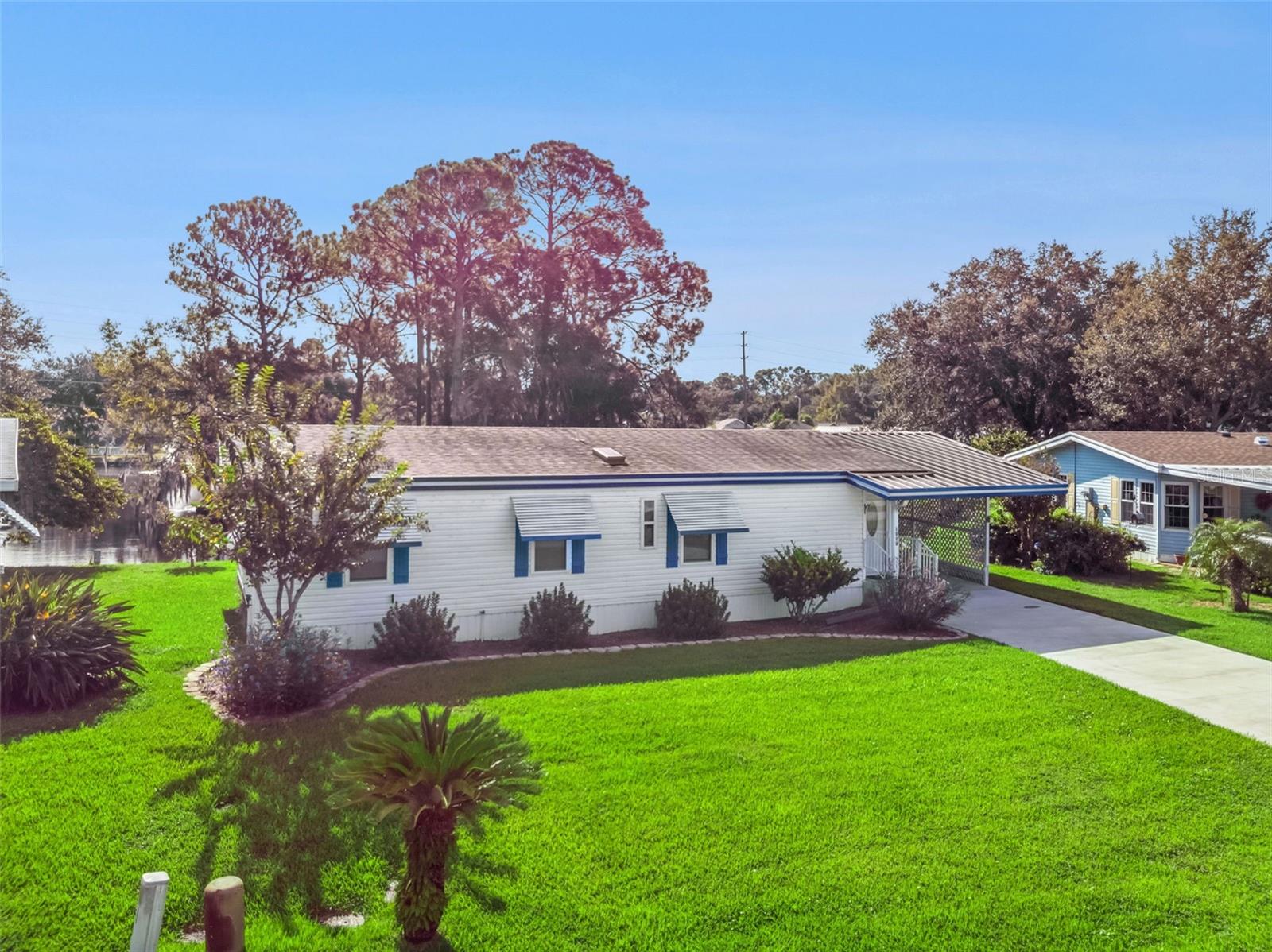 TAVARES IMPERIAL MOBILE TERRACE UNIT 04B - Residential