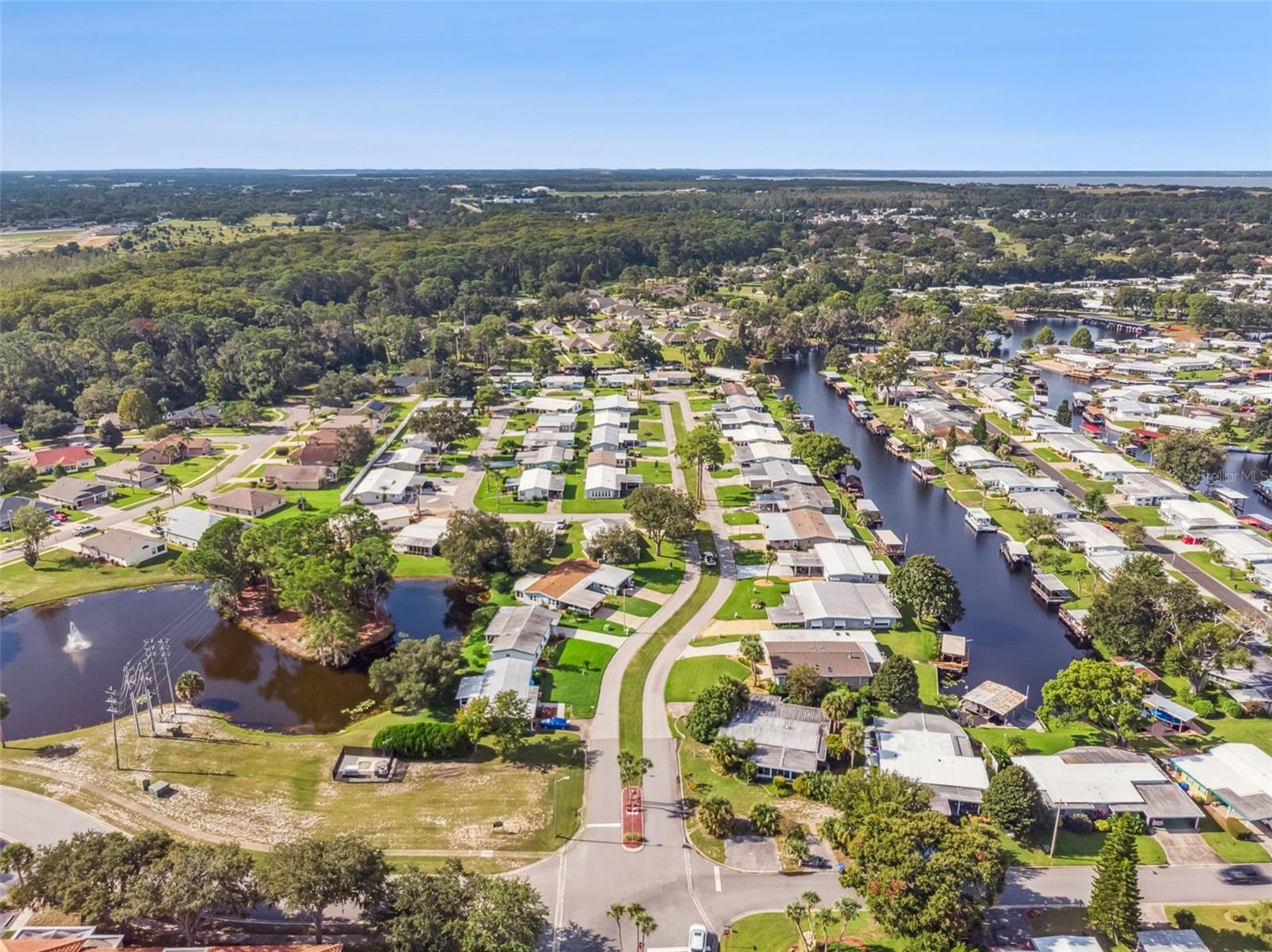 TAVARES IMPERIAL MOBILE TERRACE UNIT 04B - Residential