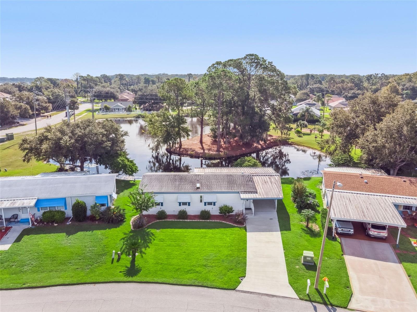TAVARES IMPERIAL MOBILE TERRACE UNIT 04B - Residential