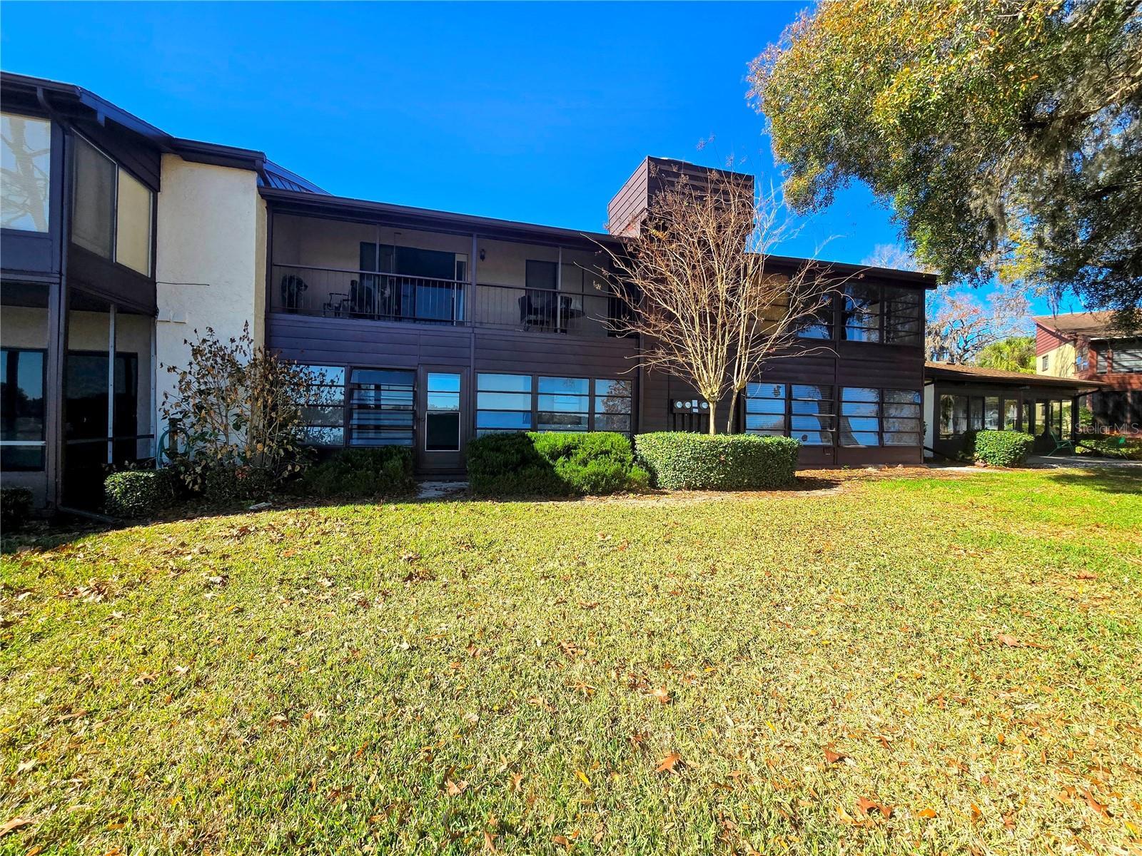 FAIRWAYS/SILVER SPG SHRS 6 BLD - Residential